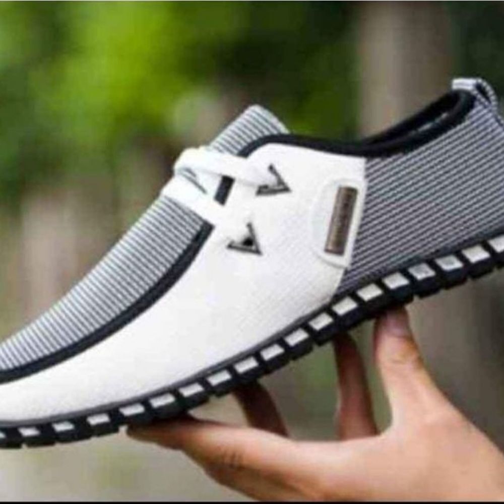Men's fashion sneakers Casual Shoes Loafers Slip-On White